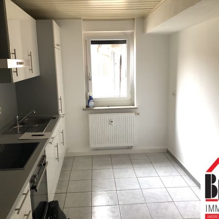 *1 Zimmer - gepflegtes Anwesen - Kücheneinrichtung - Duschbad mit Fenster - Stellplatz a.W.* - Foto 4