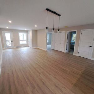 4 1/2 Ou 5 1/2 - Photo 3