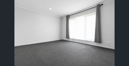 Newly Built Family Home - Photo 4