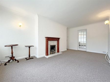 2 bedroom Detached bungalow to rent - Photo 5