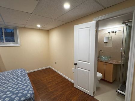 For Lease - 16 Milne Lane, Markham, Ontario - Photo 2