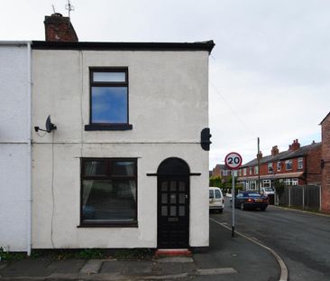 Preston Road, Standish, Wigan, WN6 0NY - Photo 4