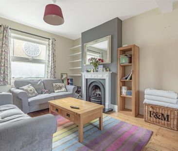 3 bedroom House To Let - Photo 4