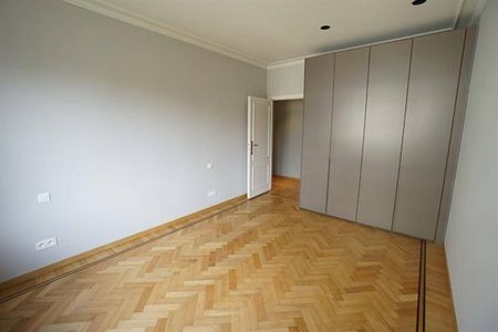 Tout savoir sur cet appartement à Ixelles, à Ixelles - Foto 2
