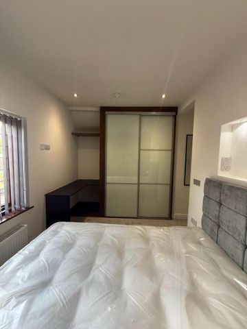 1 bedroom house to rent - Photo 2