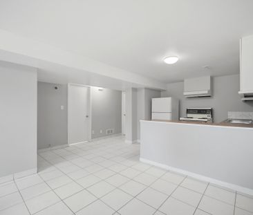 For Lease - 203 Nelson Street Unit# 3, Oakville, Ontario - Photo 6