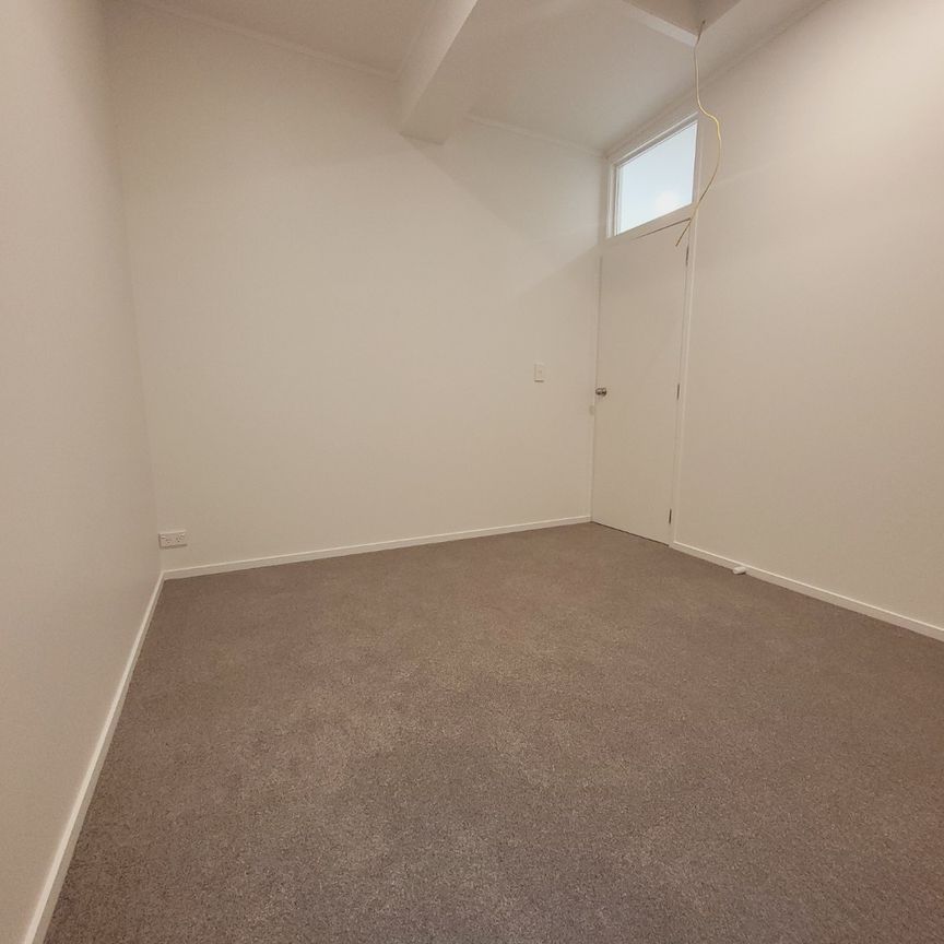 Modern Renovation in a Fantastic Spot - Photo 1