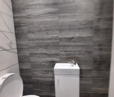 2 Bed Flat, Hither Green Lane, SE13 - Photo 6