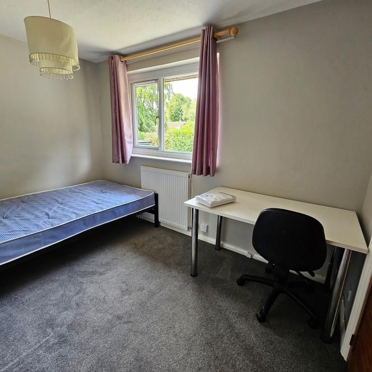 5 bedroom terraced house to rent - Photo 1