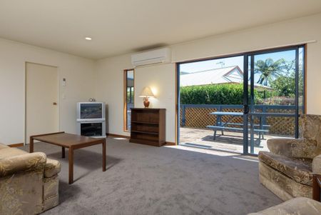 Perfect on Percy - Papamoa - Photo 5