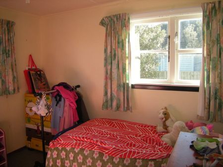 Three Bedroom in Leeston - Photo 5