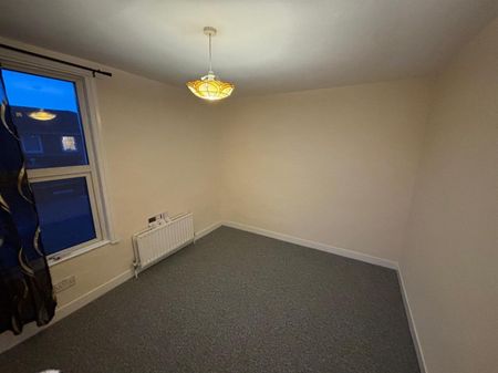 Gardiner Street, Gillingham - Photo 5