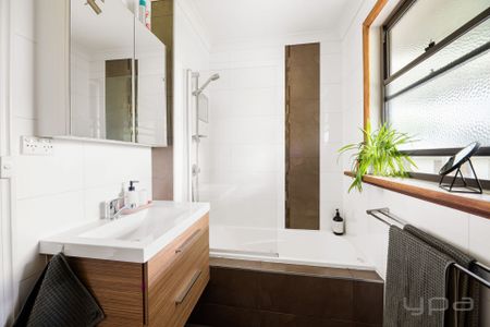 Timeless Charm Meets Convenience - Photo 5