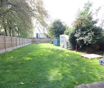 Studio to rent - Photo 6