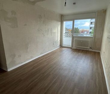 Helle 4-Zimmerwohnung mit Balkon - Photo 4