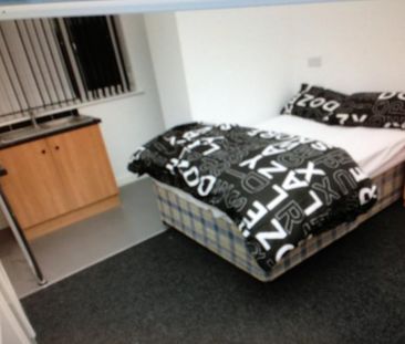 Private Halls - Student Accommodation Middlesbrough Teeside - Photo 2