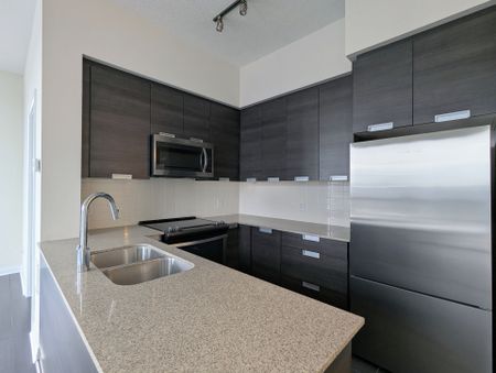 For Lease - 5025 Four Springs Avenue Unit# 1007, Mississauga, Ontario - Photo 3