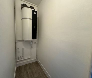 Location Appartement 2 pièces 47m² - Photo 5