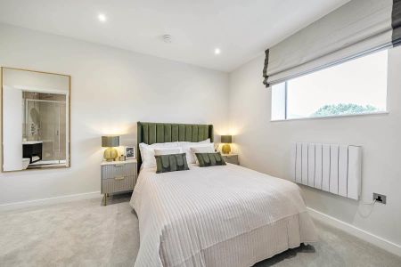 Eastworth Road, Chertsey - 1 bedroomProperty for lettings - Seymours - Photo 4