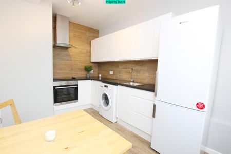 2 bedroom flat to rent - Photo 4