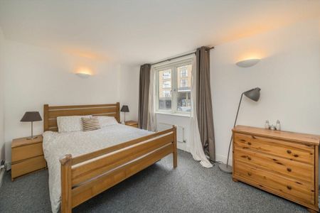 Westferry Road, Canary Wharf, E14 - Photo 3