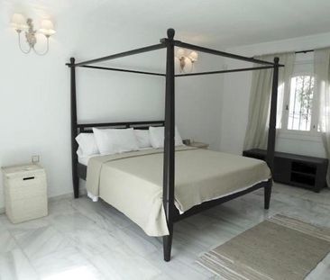 Sierra Blanca, Marbella Golden Mile, Marbella, Andalusia 29602 - Photo 2