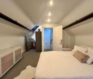 Church Gardens Court, Waltham Abbey, EN9 - Photo 5