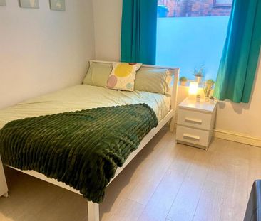 6 bedroom house share to rent - Photo 1