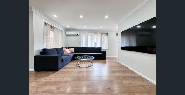 Renovated family home - Photo 1