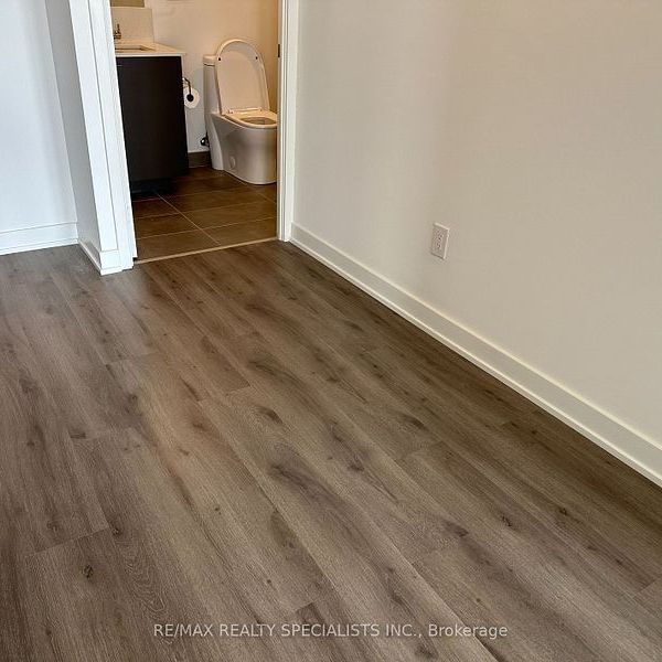 For Lease - 21 Military Crescent, Brampton, Ontario - Photo 1