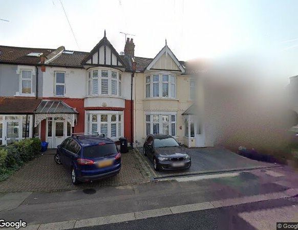 Room in a Shared House, Auckland Road, IG1 - Photo 1