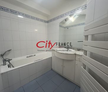 Location Appartement 3 pièces 59m² ST GERMAIN EN LAYE 78100 - Photo 3