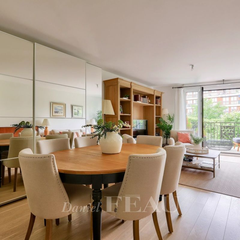 Saint-Cloud - Val d'Or - Appartement non-meublé et traversant de 95 m² avec balcons. - Photo 1