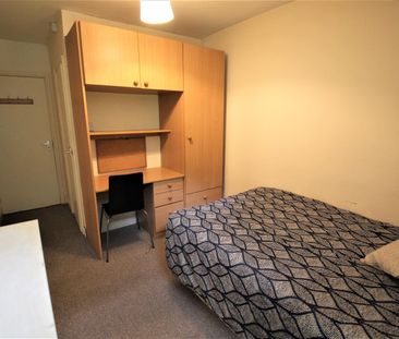 Victoria Street, Hyde Park, LS3 1BT, Leeds - Photo 3