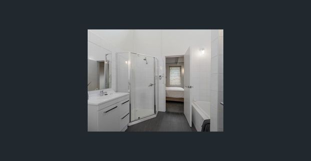 Elegance in a Prime Malvern East Location - Photo 1