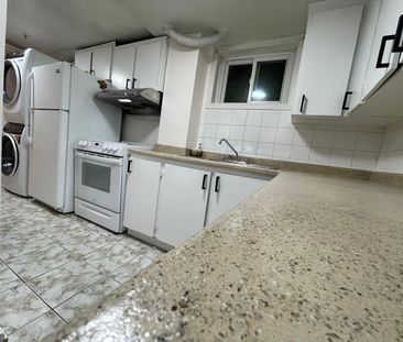 For Lease - 3337 Jolliffe Avenue, Mississauga, Ontario - Photo 3