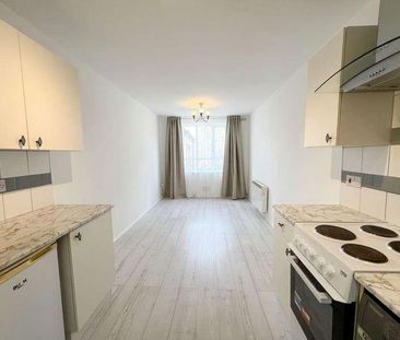 Leamington Road, Stivichall Manor, CV3 - Photo 5