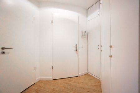 Düsseldorf: Urbaner Komfort trifft Freiraum – Exklusive 3-Zimmer-Wohnung mit zwei Balkonen - Foto 3