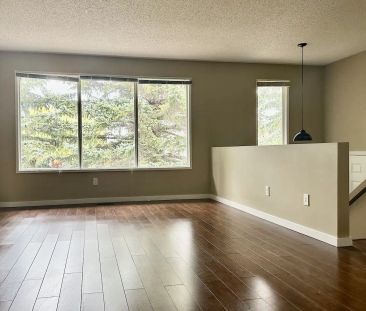 Bright 3-Bedroom Main Floor | In-Suite Laundry | Beddington NW — 3 ... - Photo 1