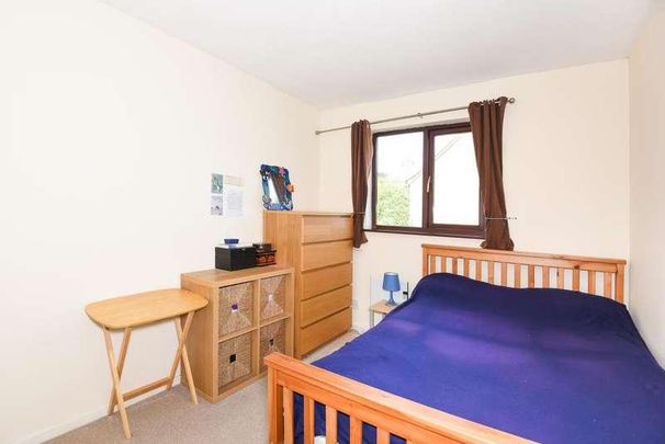 Manor Road, Witney, OX28 - Photo 1