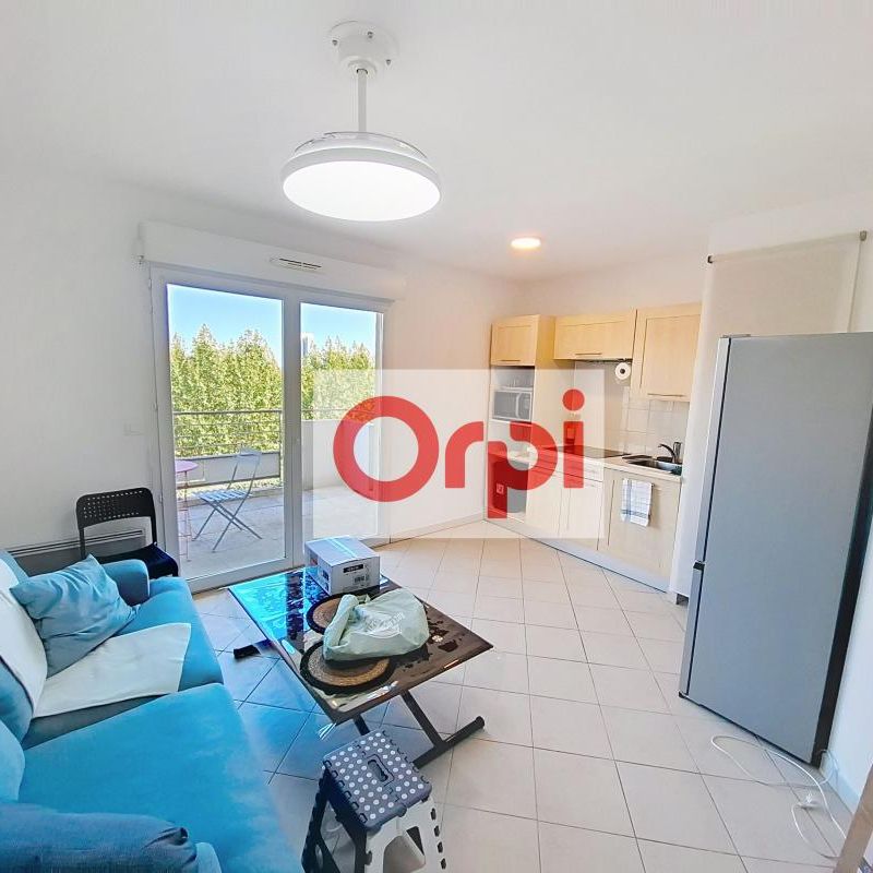 Location Appartement 2 pièces Meublé 37m² ST LAURENT DU VAR 06700 - Photo 1