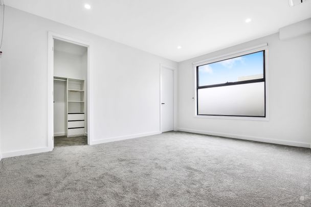 2/66 Ward Street, Glenroy VIC 3046 - Townhouse For Rent | Domain - Photo 1