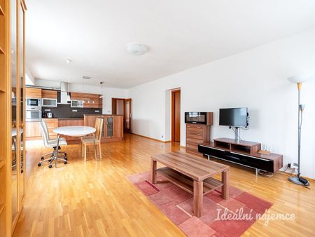 Pronájem bytu 4+kk 112 m² - Photo 2