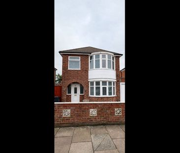 3 Bed Detached House, Wyvern Avenue, LE4 - Photo 5