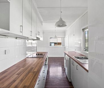 Comfortable living in a Quiet Uralla Location - Photo 5