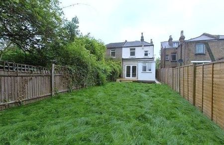 Room in a Shared House, Worple Road, SW20 - Photo 5