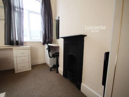 Double Bedroom on Riverside, Newport - All Bills Included - Photo 3