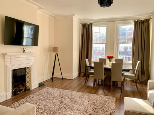 Room in a Shared Flat, Woodstock Road, CR0 - Photo 1