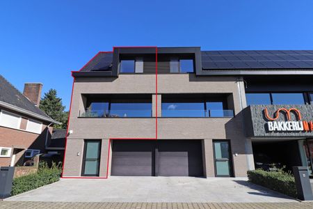 Lichtrijke woning met carport - Photo 5