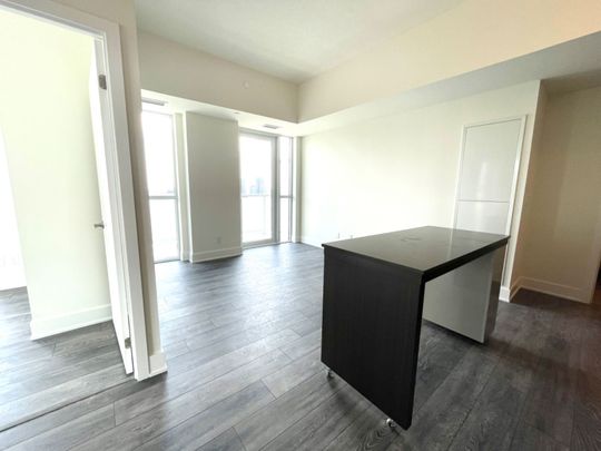 For Lease - 188 Fairview Mall Drive Unit# 2708, Toronto, Ontario - Photo 1